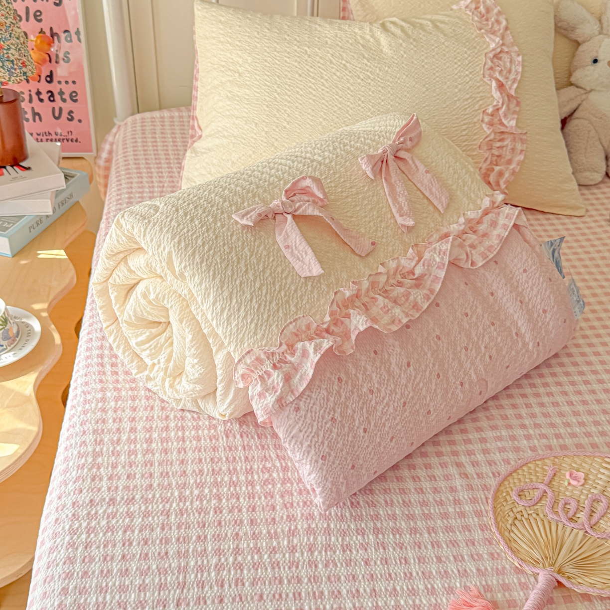 91家纺网 家纺一手货源 找家纺 （总）瑞禾家纺（原阿亮） 2026新款提花泡芙面蝴蝶结花边韩剧女主感单夏被夏被夏凉被空调被四件套-奶油泡芙