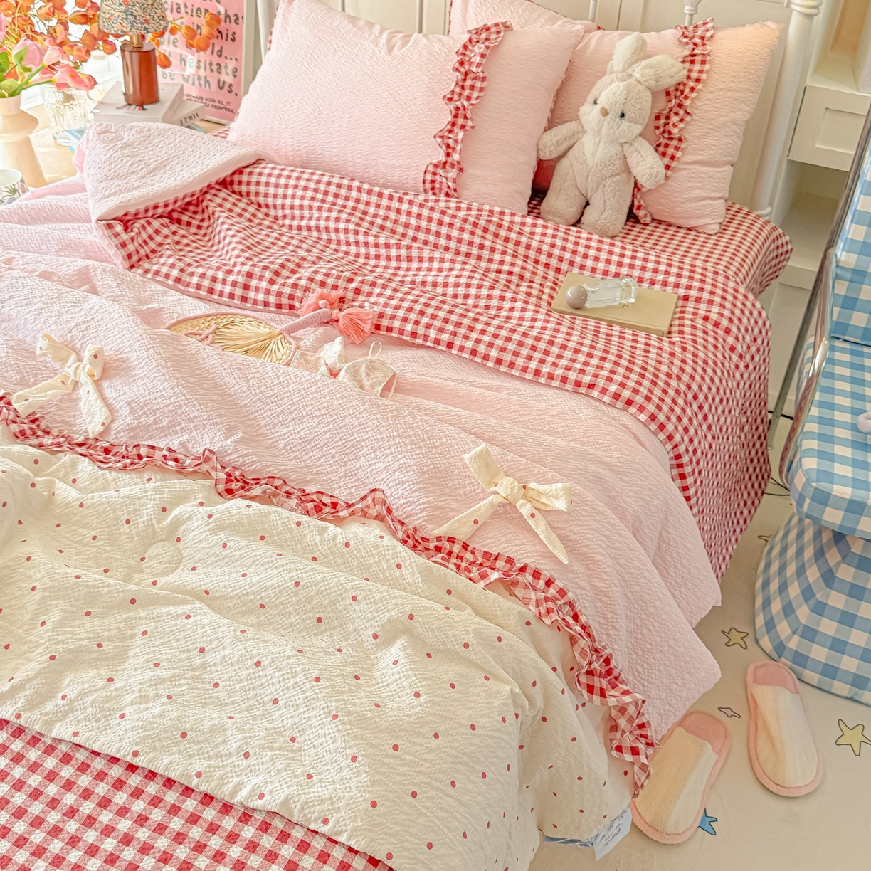 91家纺网 家纺一手货源 找家纺 瑞禾家纺（原阿亮） 2026新款提花泡芙面蝴蝶结花边韩剧女主感单夏被夏被夏凉被空调被四件套-奶油泡芙 夏被奶油泡芙-奶红波点