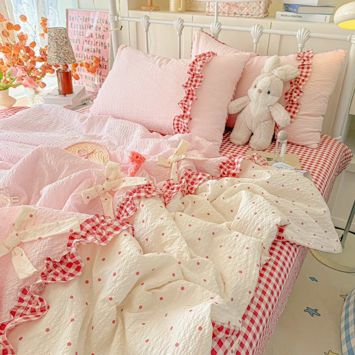 91家纺网 家纺一手货源 找家纺 瑞禾家纺（原阿亮） 2026新款提花泡芙面蝴蝶结花边韩剧女主感单夏被夏被夏凉被空调被四件套-奶油泡芙 夏被奶油泡芙-奶红波点