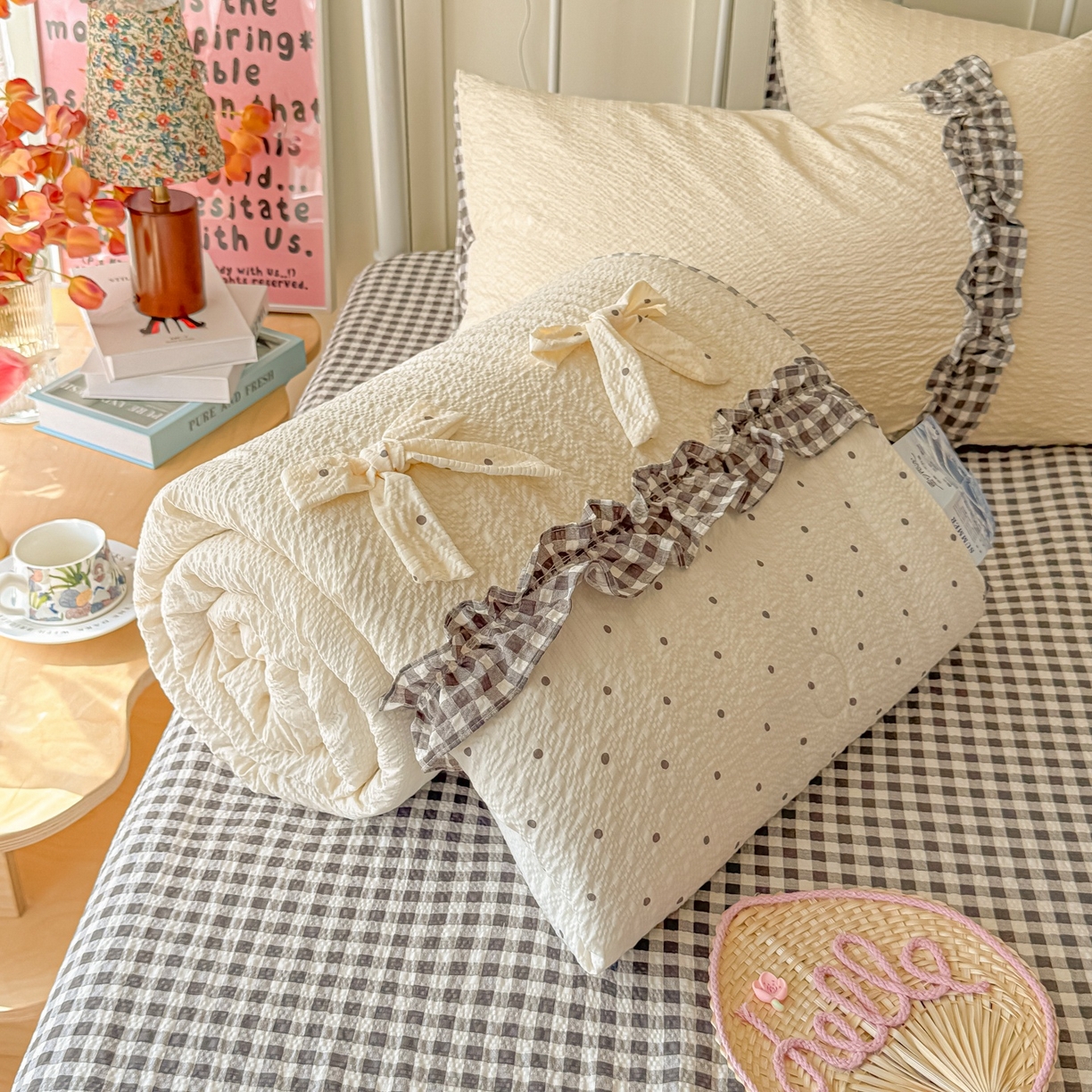 91家纺网 家纺一手货源 找家纺 瑞禾家纺（原阿亮） 2026新款提花泡芙面蝴蝶结花边韩剧女主感单夏被夏被夏凉被空调被四件套-奶油泡芙 夏被奶油泡芙-奶灰波点