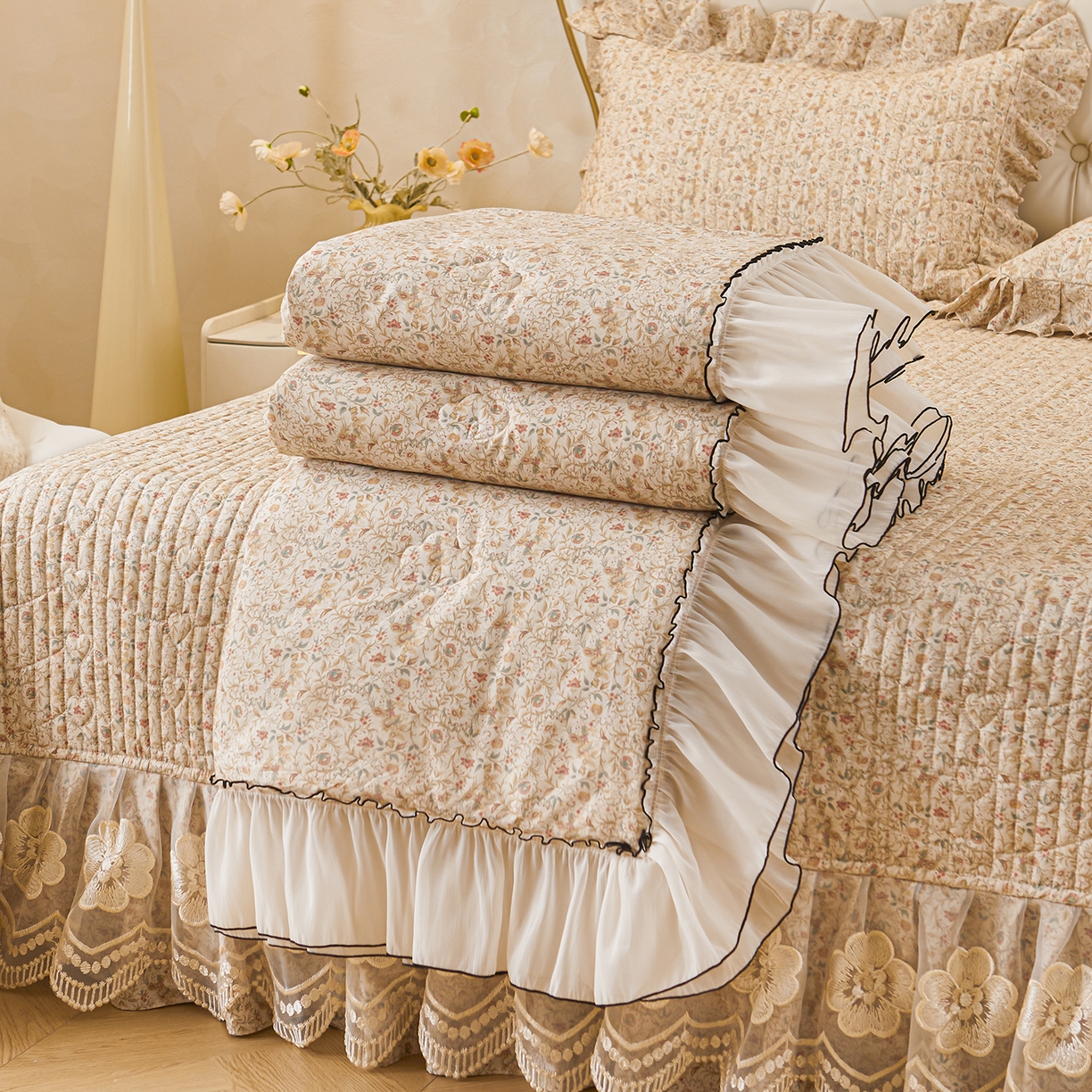 91家纺网 家纺一手货源 找家纺 宜凡家纺 2026新款全棉数码印花夏被床盖四件套①号系列 云卷