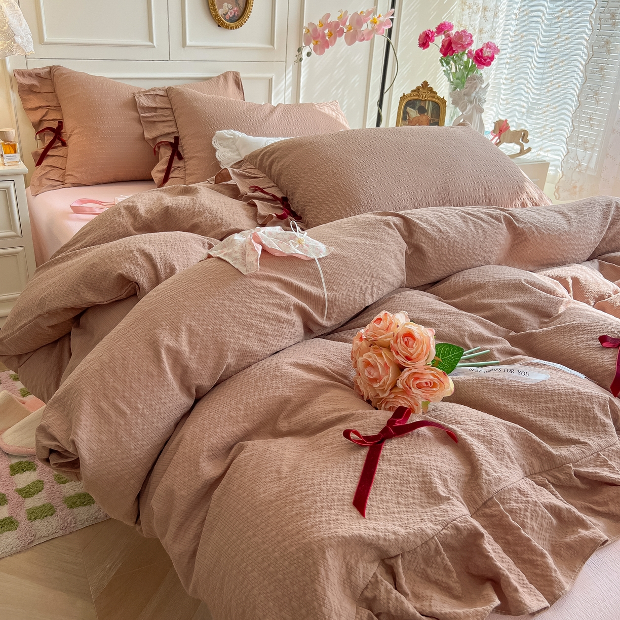 91家纺网 家纺一手货源 找家纺 瑞禾家纺（原阿亮） 2026春夏新款提花泡芙棉花边蝴蝶结床单床笠四件套-甜心公主 甜心公主-卡其