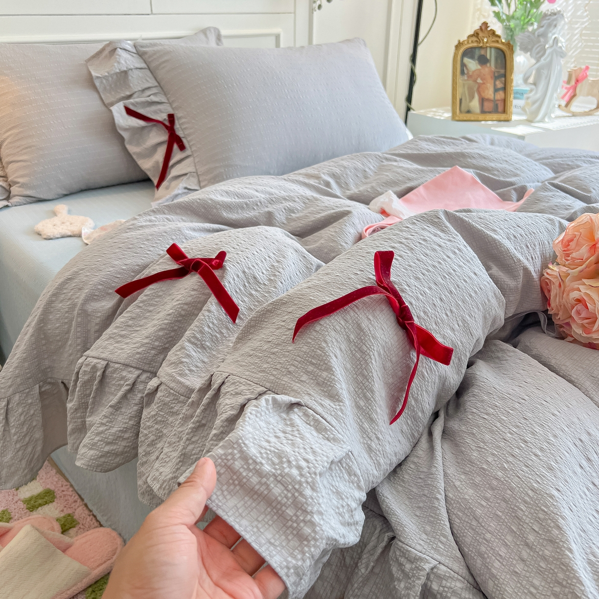 91家纺网 家纺一手货源 找家纺 瑞禾家纺（原阿亮） 2026春夏新款提花泡芙棉花边蝴蝶结床单床笠四件套-甜心公主 甜心公主-烟灰