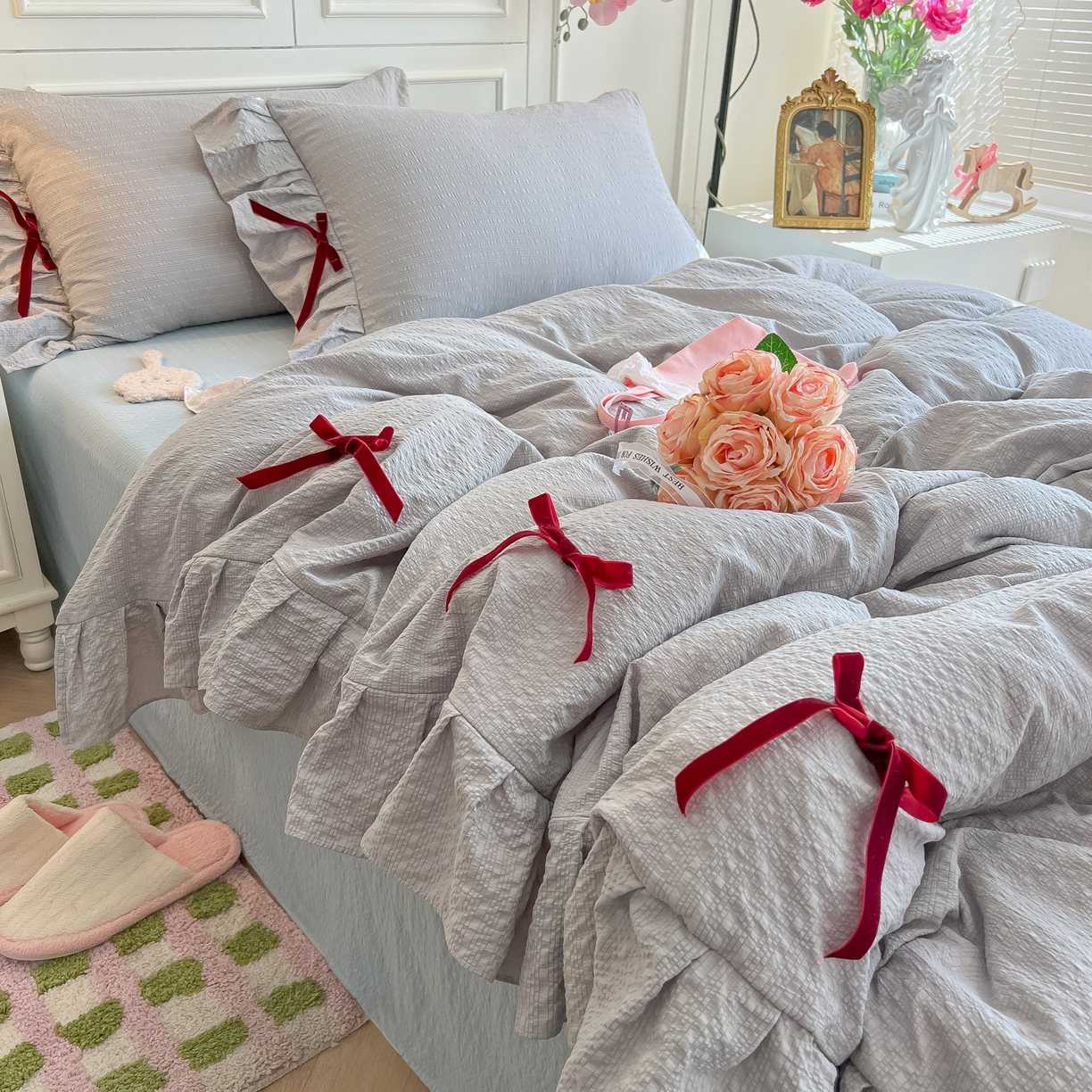 91家纺网 家纺一手货源 找家纺 瑞禾家纺（原阿亮） 2026春夏新款提花泡芙棉花边蝴蝶结床单床笠四件套-甜心公主 甜心公主-烟灰