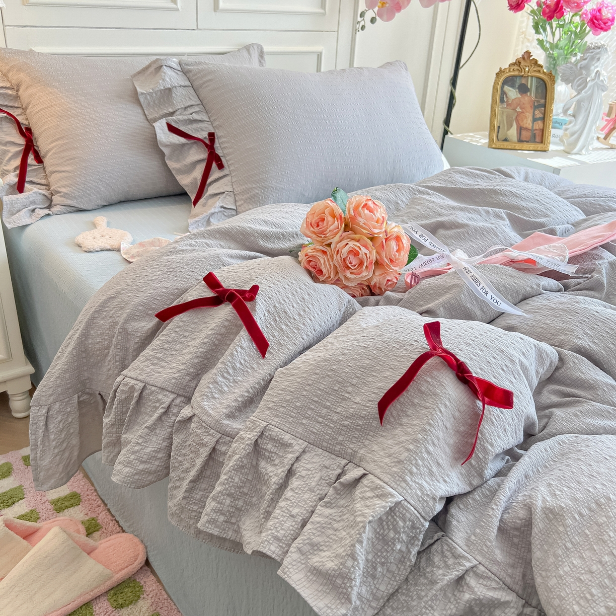 91家纺网 家纺一手货源 找家纺 瑞禾家纺（原阿亮） 2026春夏新款提花泡芙棉花边蝴蝶结床单床笠四件套-甜心公主 甜心公主-烟灰