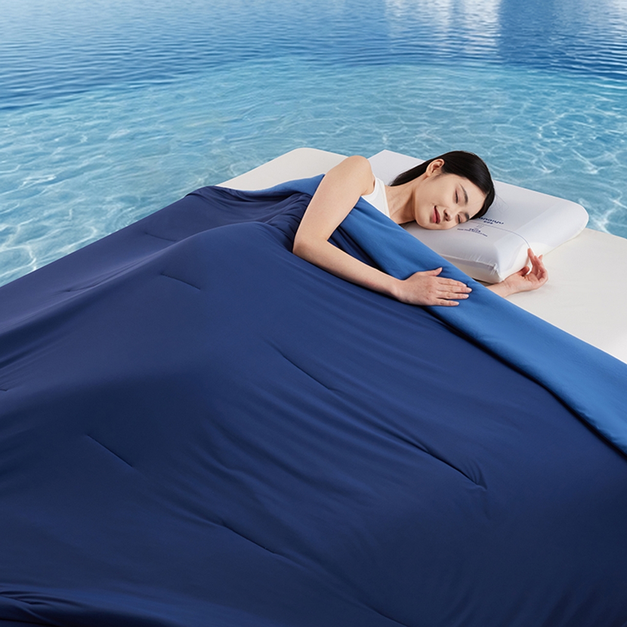 91家纺网 家纺一手货源 找家纺 亿菲凡家纺 2026新款亚朵同款酒店被子夏季深睡双感夏凉被凉感被夏被控温被pro3.0  深睡蓝