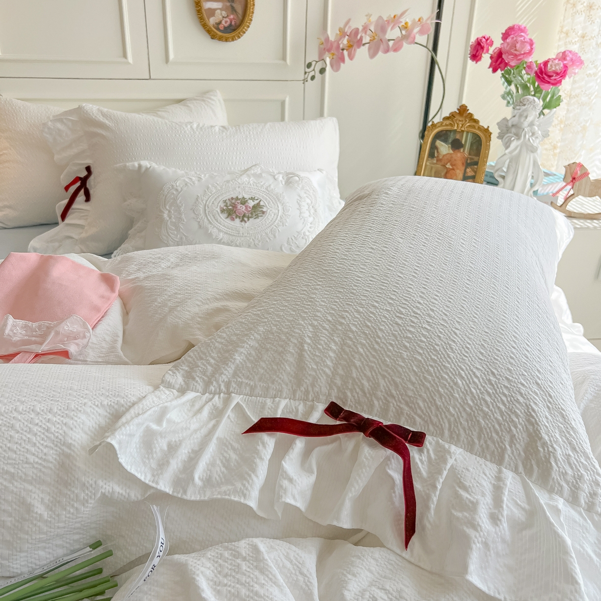91家纺网 家纺一手货源 找家纺 瑞禾家纺（原阿亮） 2026春夏新款提花泡芙棉花边蝴蝶结床单床笠四件套-甜心公主 甜心公主-珍珠白