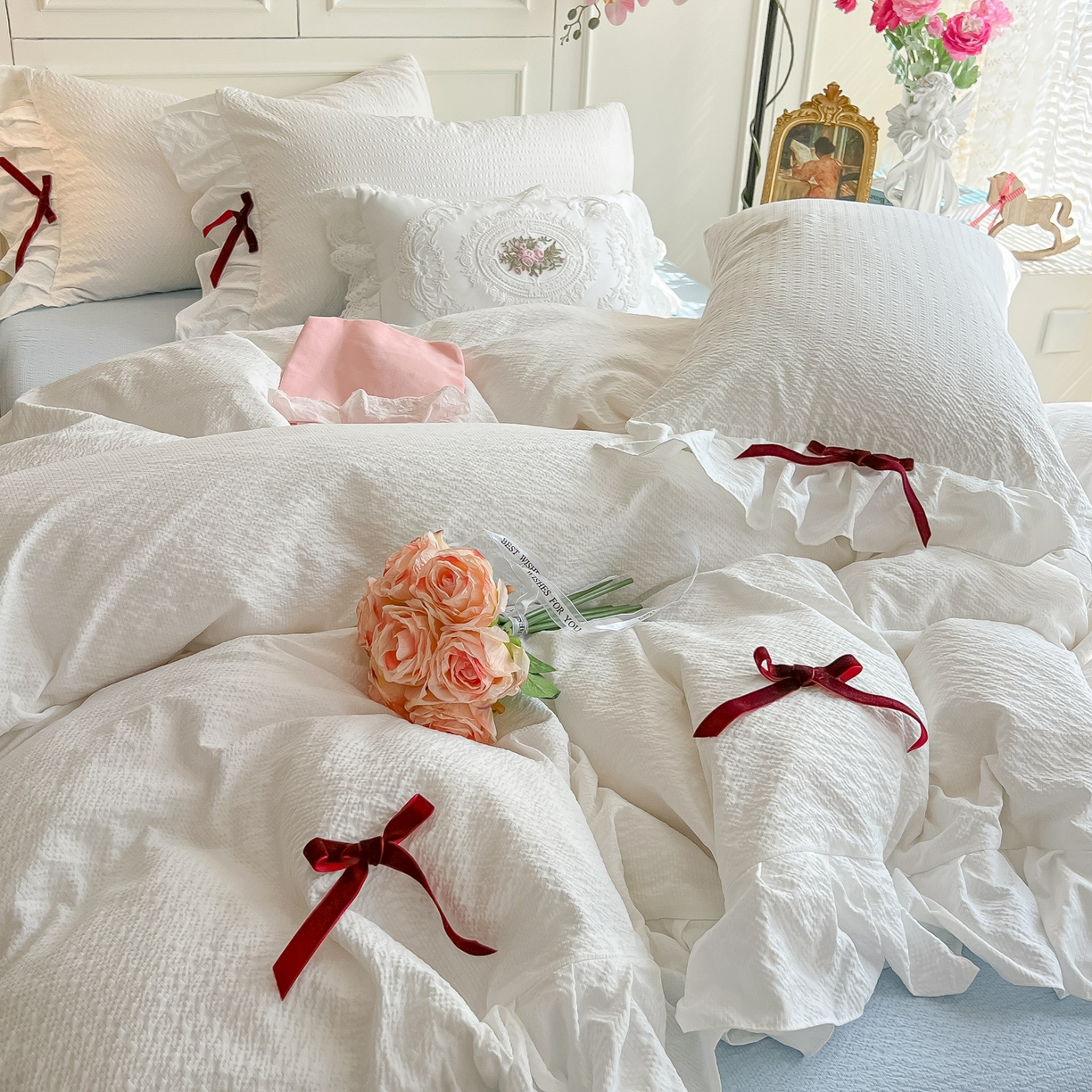 91家纺网 家纺一手货源 找家纺 瑞禾家纺（原阿亮） 2026春夏新款提花泡芙棉花边蝴蝶结床单床笠四件套-甜心公主 甜心公主-珍珠白