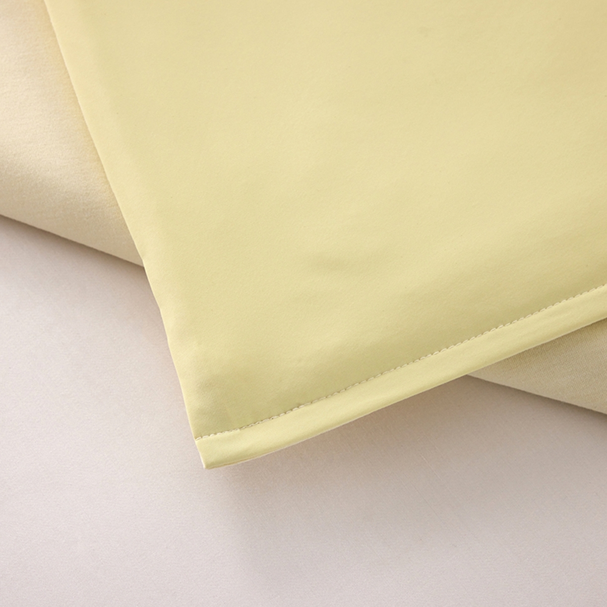 91家纺网 家纺一手货源 找家纺 亿菲凡家纺 2026新款亚朵同款酒店被子夏季深睡双感夏凉被凉感被夏被控温被pro3.0  竹青黄