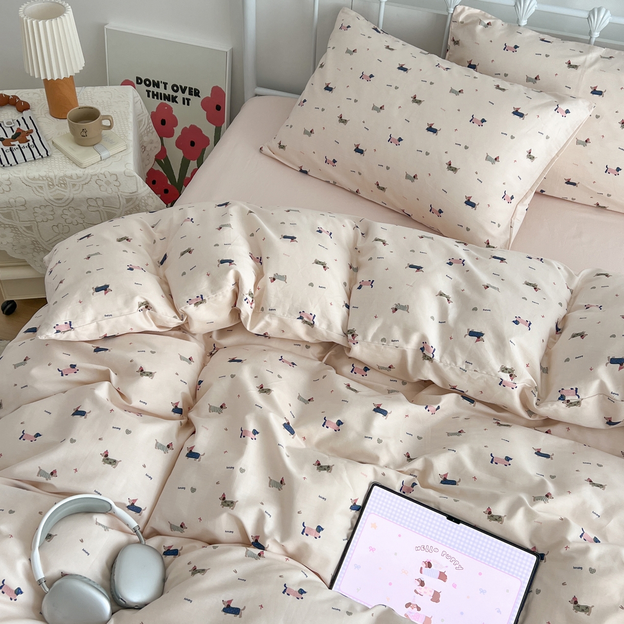 91家纺网 家纺一手货源 找家纺 早晨家纺 2026新款INS减龄可爱风卡通40支全棉纯棉色织水洗棉四件套 奶油小狗派对