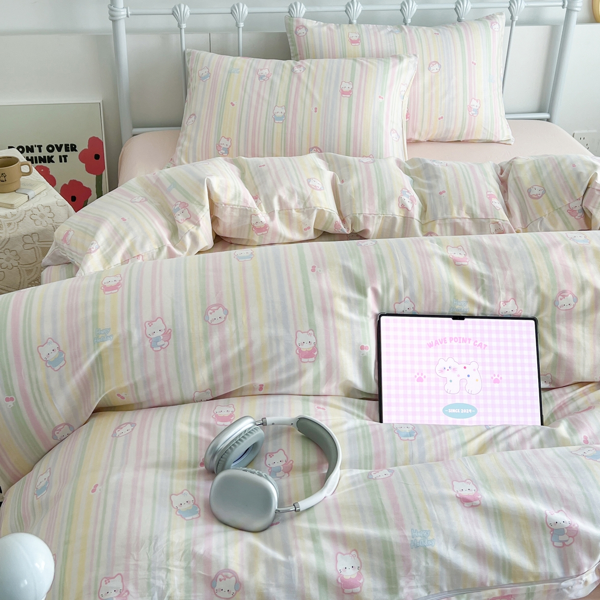 91家纺网 家纺一手货源 找家纺 早晨家纺 2026新款INS减龄可爱风卡通40支全棉纯棉色织水洗棉四件套 软糖彩虹小奶猫