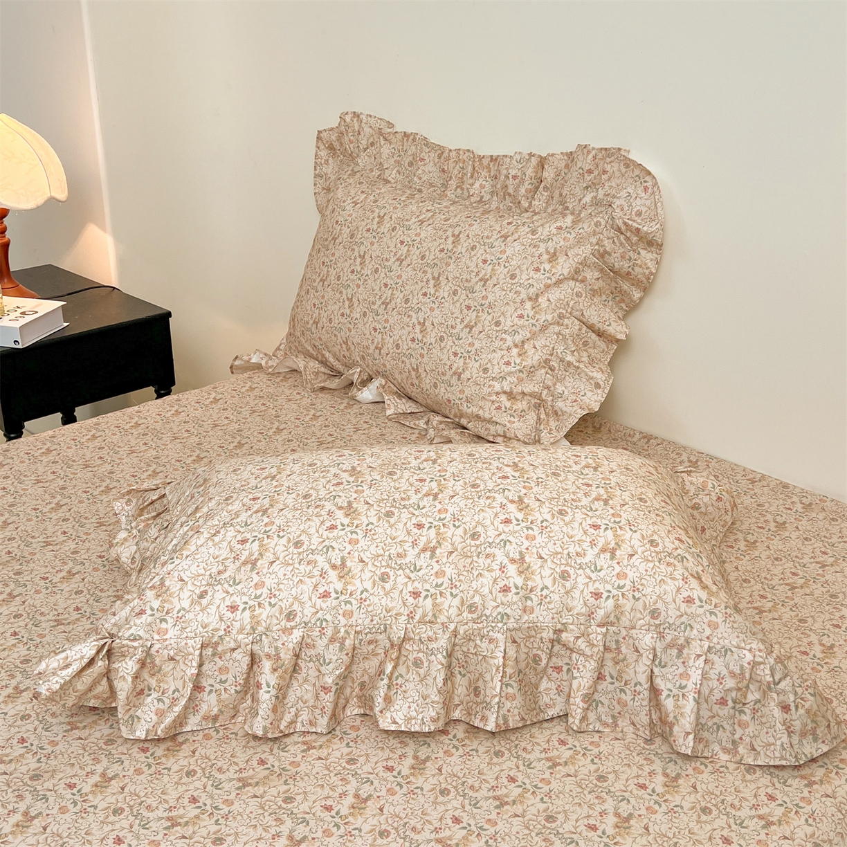 91家纺网 家纺一手货源 找家纺 宜凡家纺 2026新款全棉数码印花单层床裙三四件套①号系列四件套 云卷