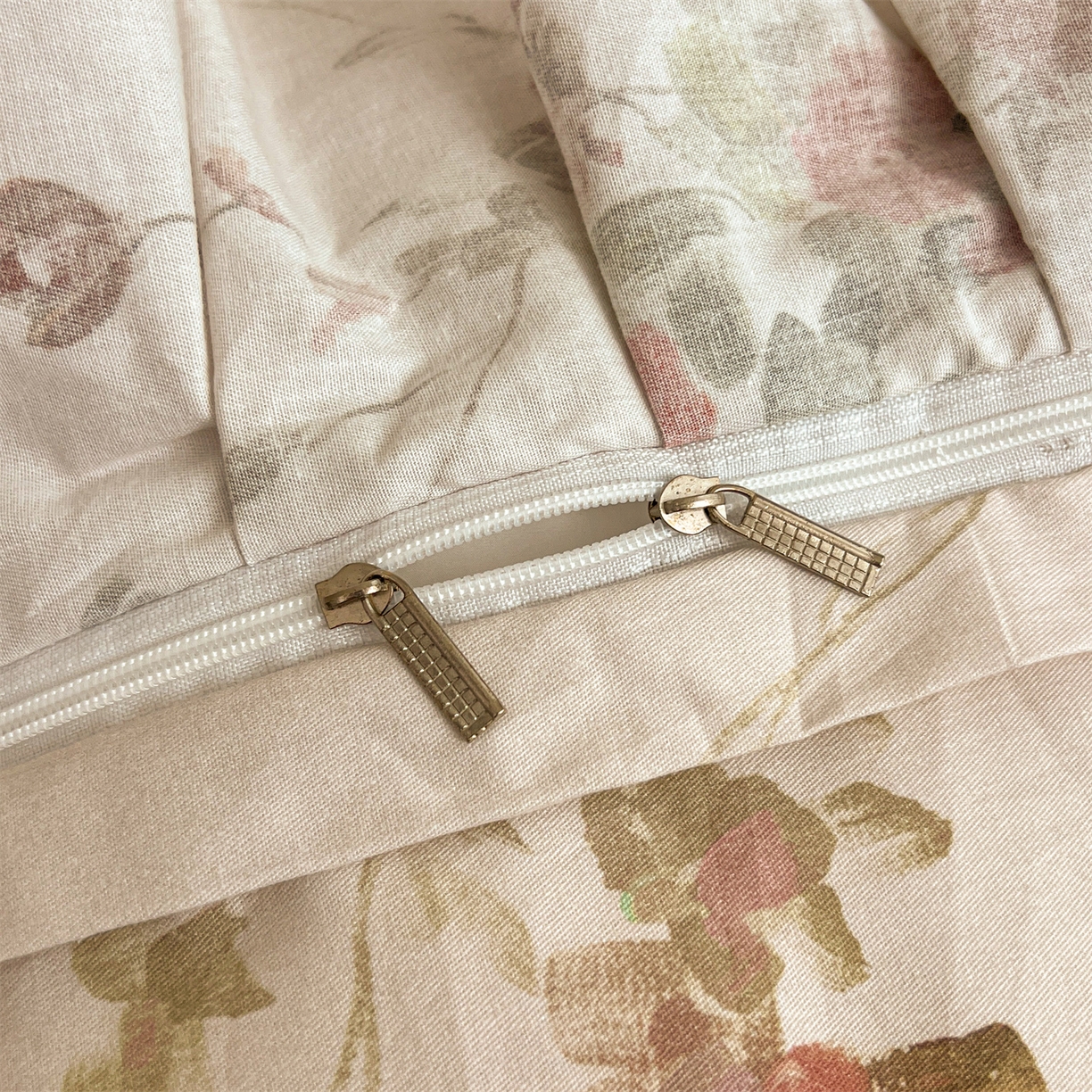 91家纺网 家纺一手货源 找家纺 宜凡家纺 2026新款全棉数码印花单层床裙三四件套①号系列四件套 云栀