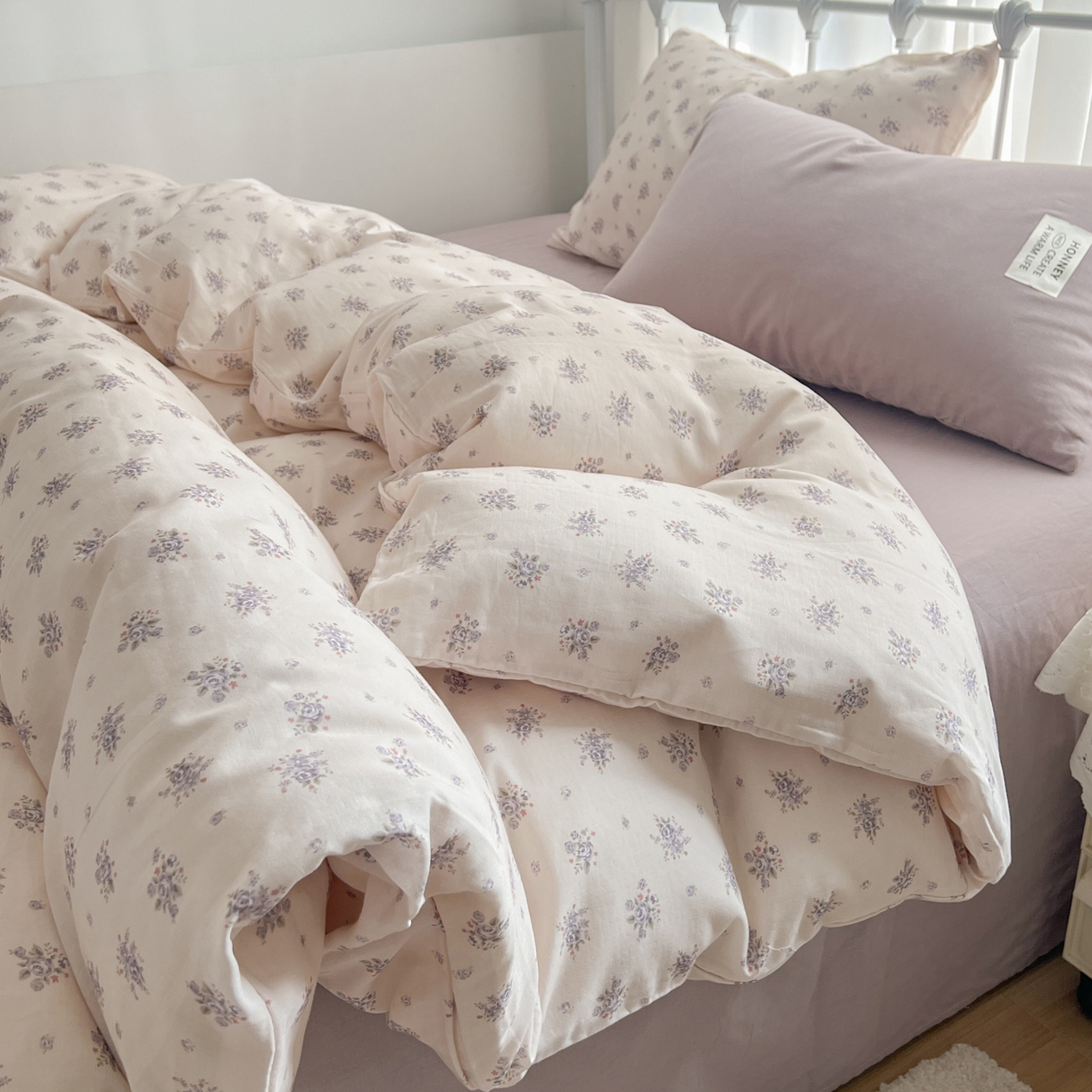 91家纺网 家纺一手货源 找家纺 早晨家纺 2026新款INS博主风混搭小碎花A类全棉双层纱四件套 双层纱-春颂