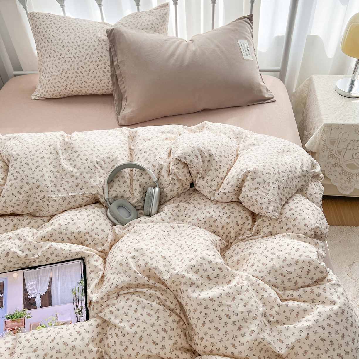 91家纺网 家纺一手货源 找家纺 早晨家纺 2026新款INS博主风混搭小碎花A类全棉双层纱四件套 双层纱-花漾