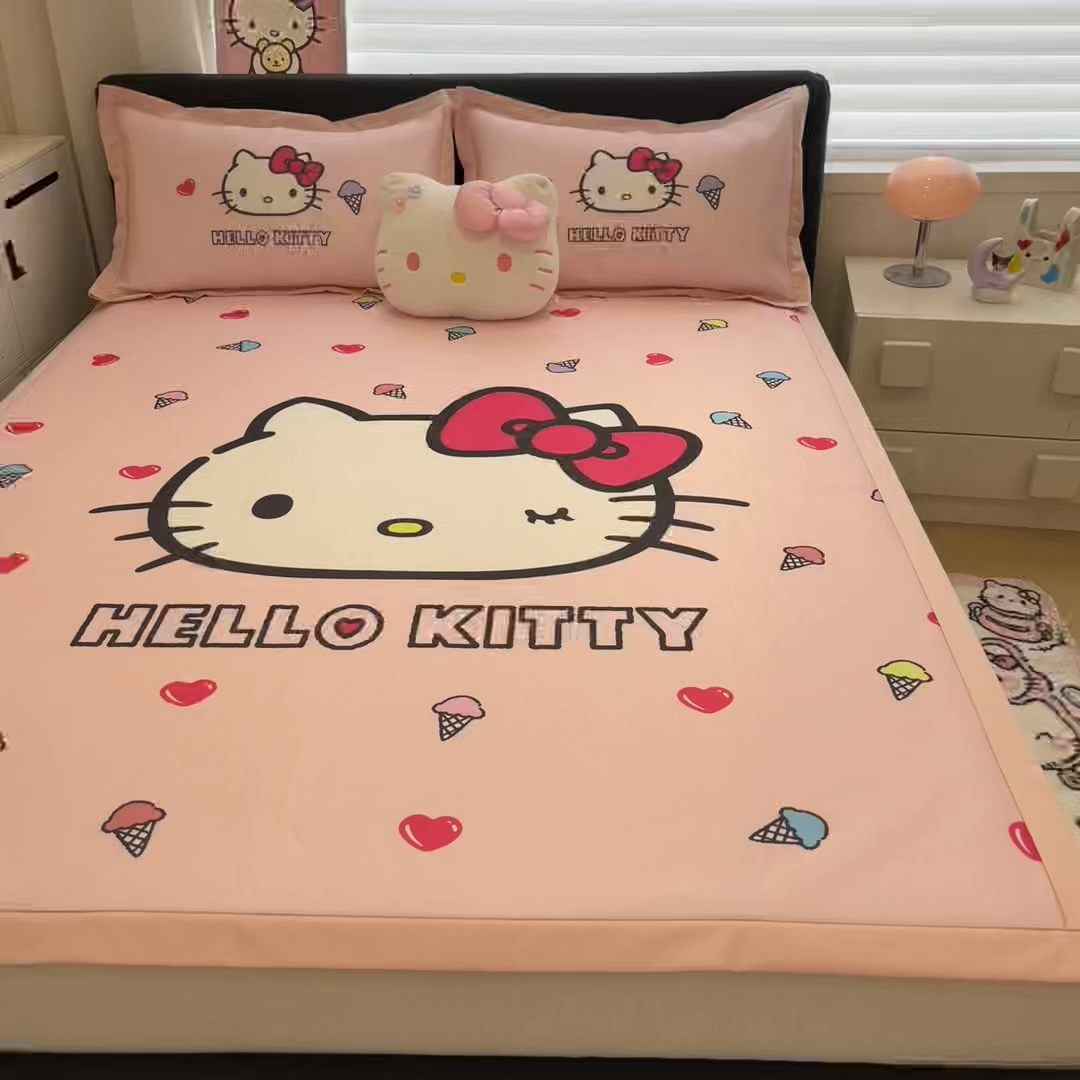 91家纺网 家纺一手货源 找家纺 （总）暮思家居 2026新款正版授权A类大版数码印花三丽鸥1200D冰丝凉席可组合仿锦氨夏被