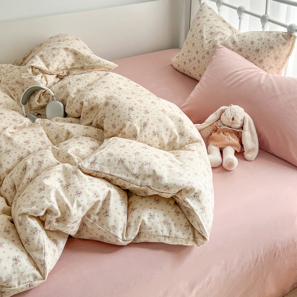 91家纺网 家纺一手货源 找家纺 早晨家纺 2026新款INS博主风混搭小碎花A类全棉双层纱四件套 双层纱-山野物语