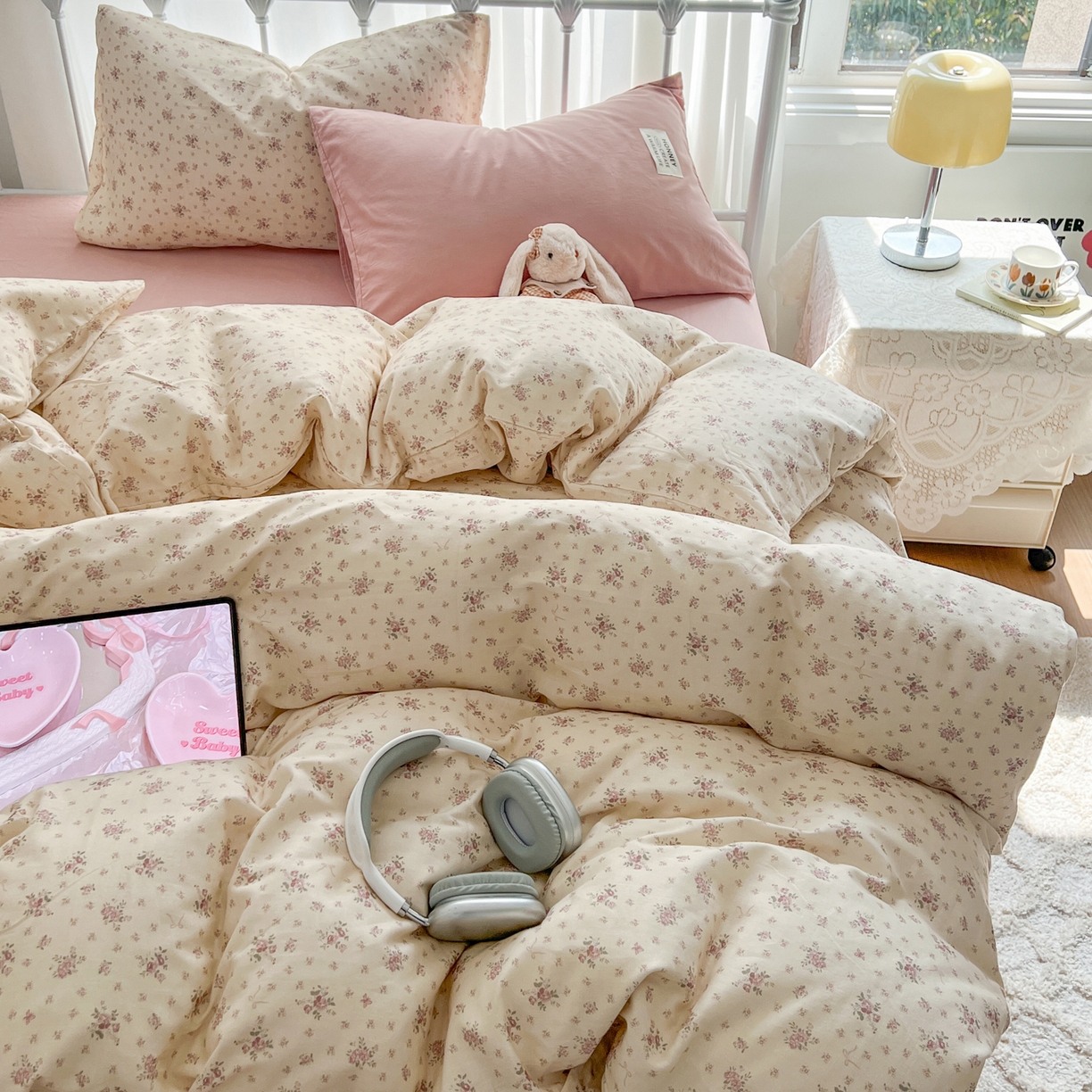 91家纺网 家纺一手货源 找家纺 早晨家纺 2026新款INS博主风混搭小碎花A类全棉双层纱四件套 双层纱-山野物语