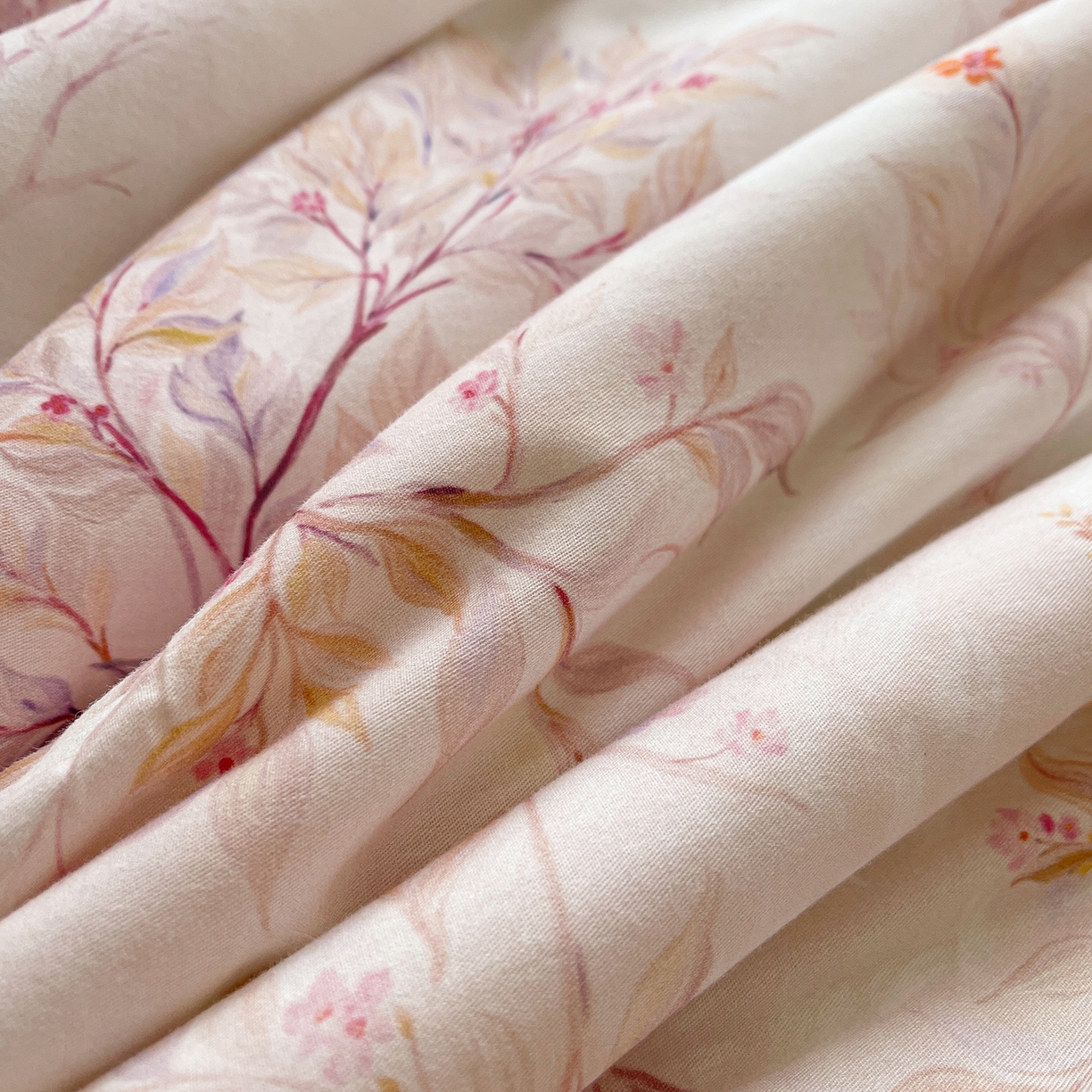 91家纺网 家纺一手货源 找家纺 （总）宜凡家纺 2026新款全棉数码印花夏被床裙四件套①号系列