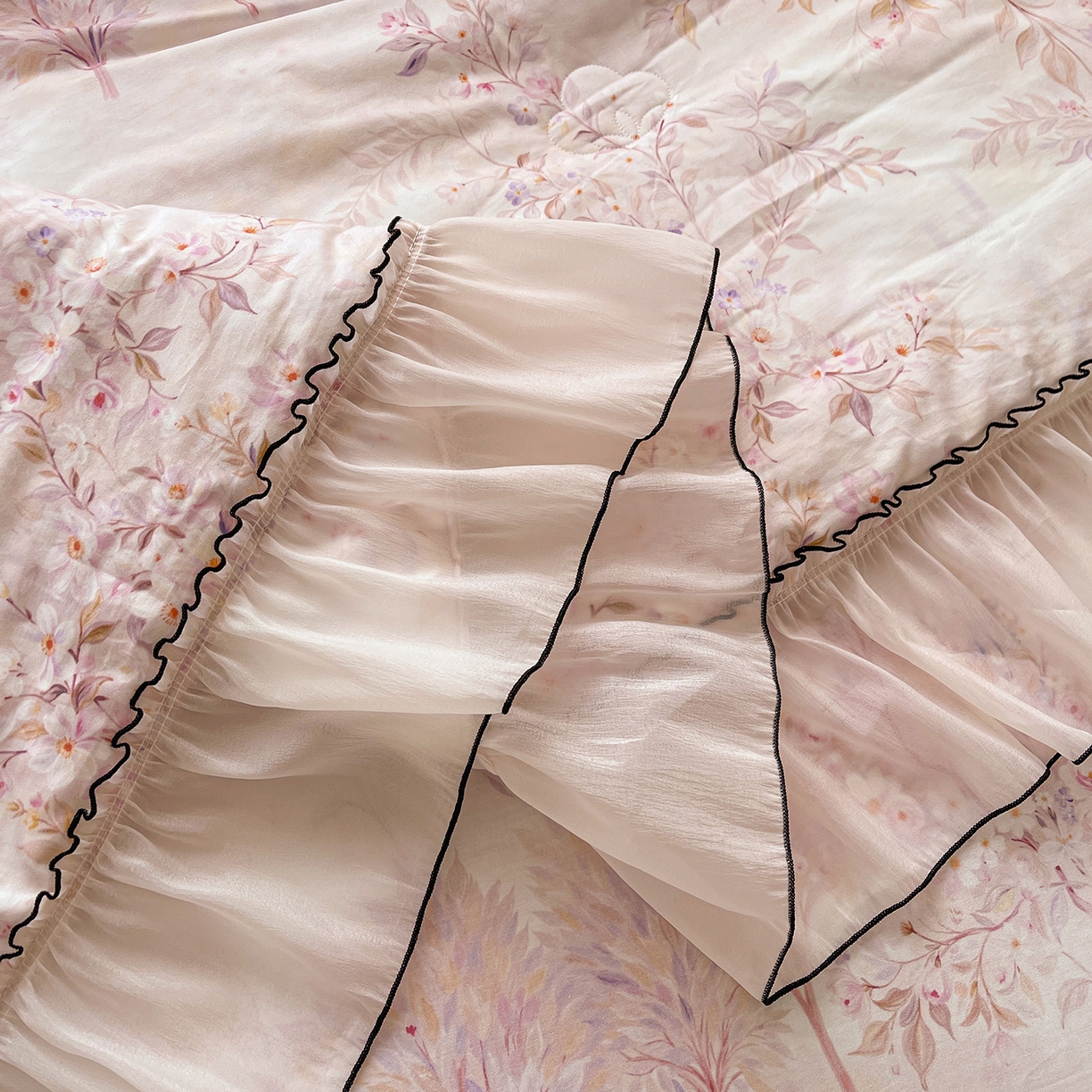 91家纺网 家纺一手货源 找家纺 （总）宜凡家纺 2026新款全棉数码印花夏被床裙四件套①号系列