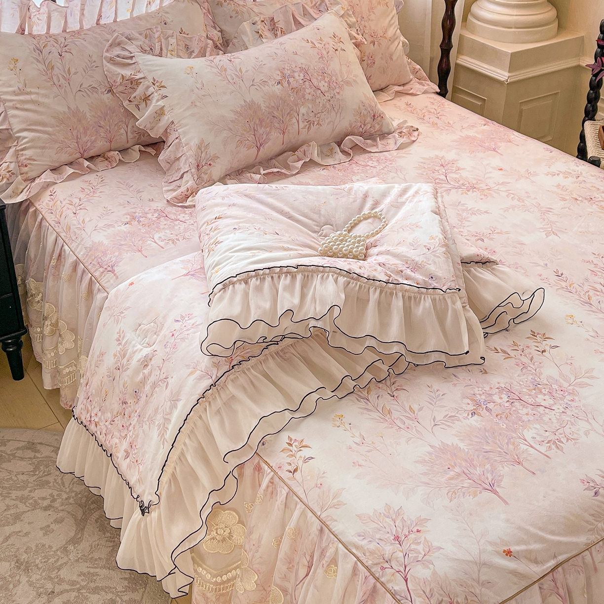 91家纺网 家纺一手货源 找家纺 （总）宜凡家纺 2026新款全棉数码印花夏被床裙四件套①号系列