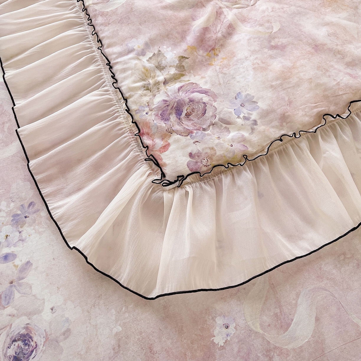 91家纺网 家纺一手货源 找家纺 宜凡家纺 2026新款全棉数码印花夏被床裙四件套①号系列 香雪海