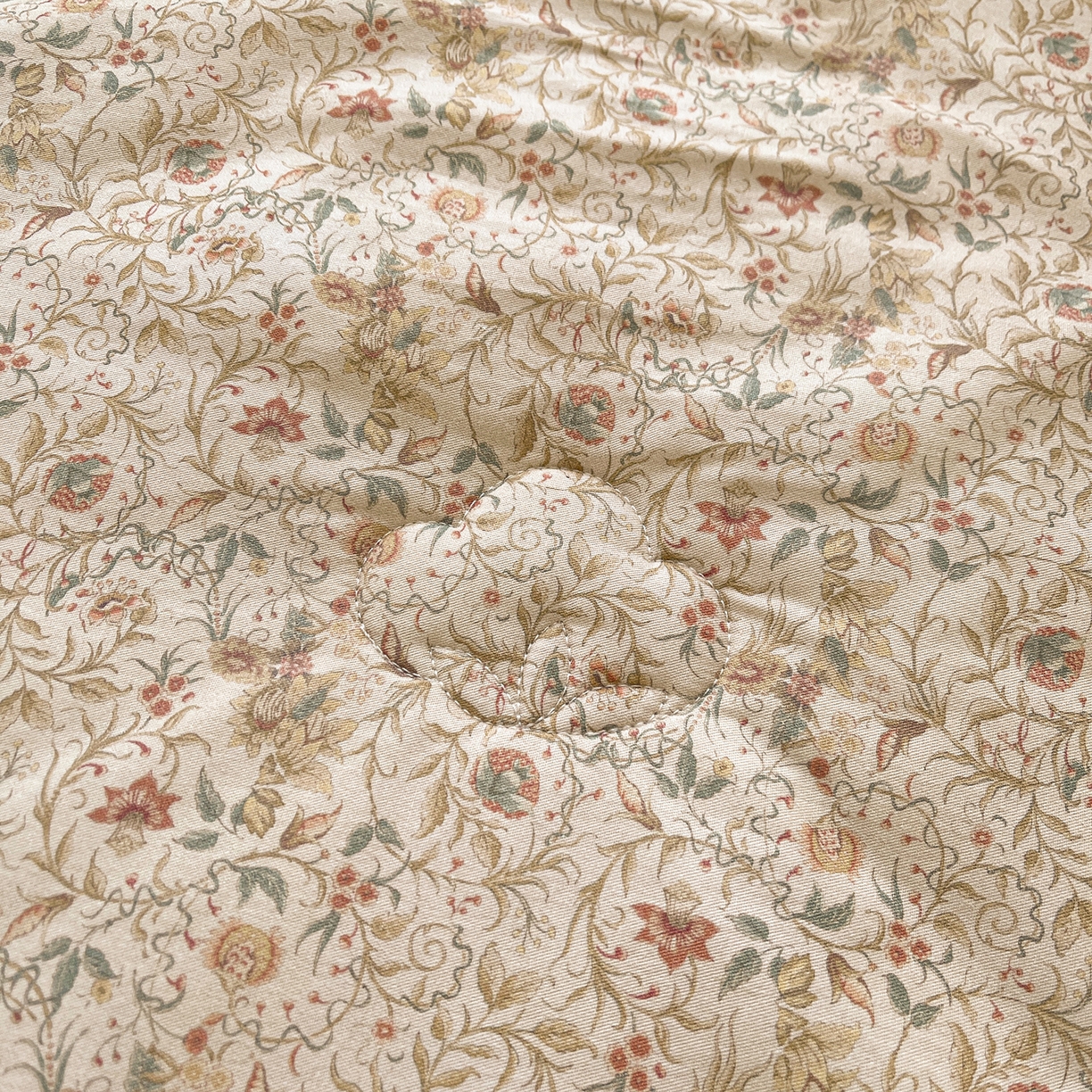 91家纺网 家纺一手货源 找家纺 宜凡家纺 2026新款全棉数码印花夏被床裙四件套①号系列 云卷