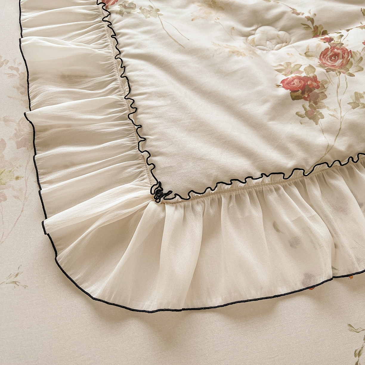 91家纺网 家纺一手货源 找家纺 宜凡家纺 2026新款全棉数码印花夏被床裙四件套①号系列 云栀