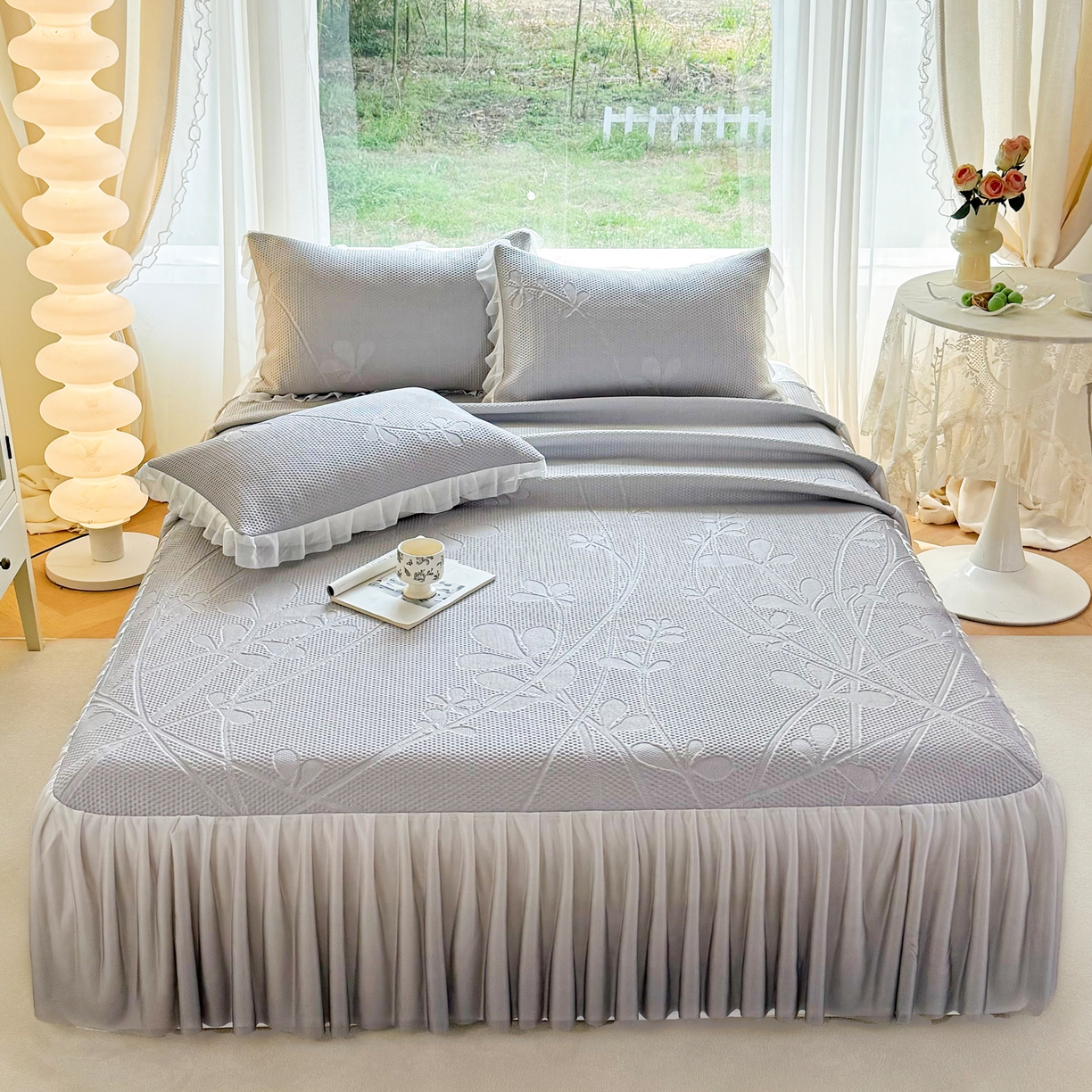 91家纺网 家纺一手货源 找家纺 （总）赛丽雅 2026新款A类PE提花渐变色床裙款凉席席子