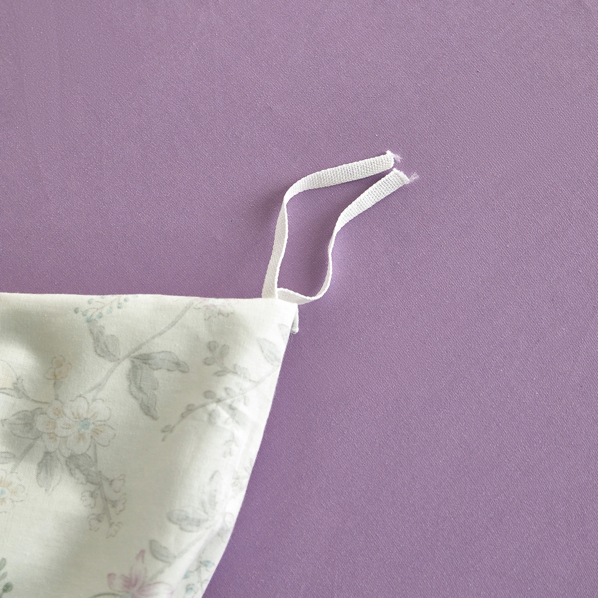 91家纺网 家纺一手货源 找家纺 （总）绫韵家纺 2026新款全棉ins小碎花13372纯棉田园风简约四件套