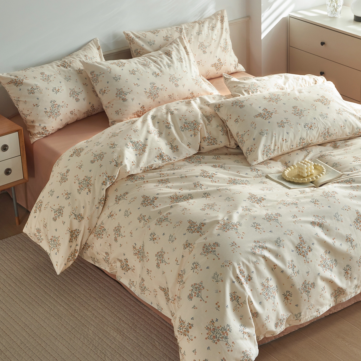 91家纺网 家纺一手货源 找家纺 绫韵家纺 2026新款全棉ins小碎花13372纯棉田园风简约四件套 陌上秋