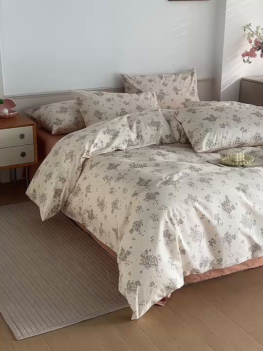 91家纺网 家纺一手货源 找家纺 绫韵家纺 2026新款全棉ins小碎花13372纯棉田园风简约四件套 陌上秋