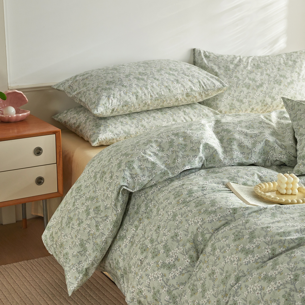 91家纺网 家纺一手货源 找家纺 绫韵家纺 2026新款全棉ins小碎花13372纯棉田园风简约四件套 星星花