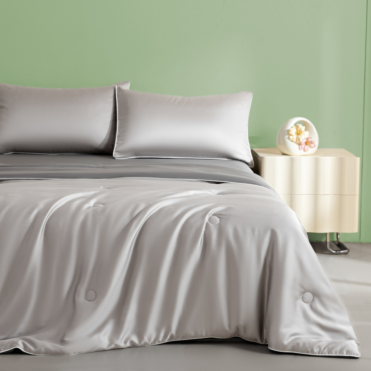 91家纺网 家纺一手货源 找家纺 云棉坊 2026新款水洗冰丝滚边款夏被-双拼系列 双拼-椰子灰+经典灰