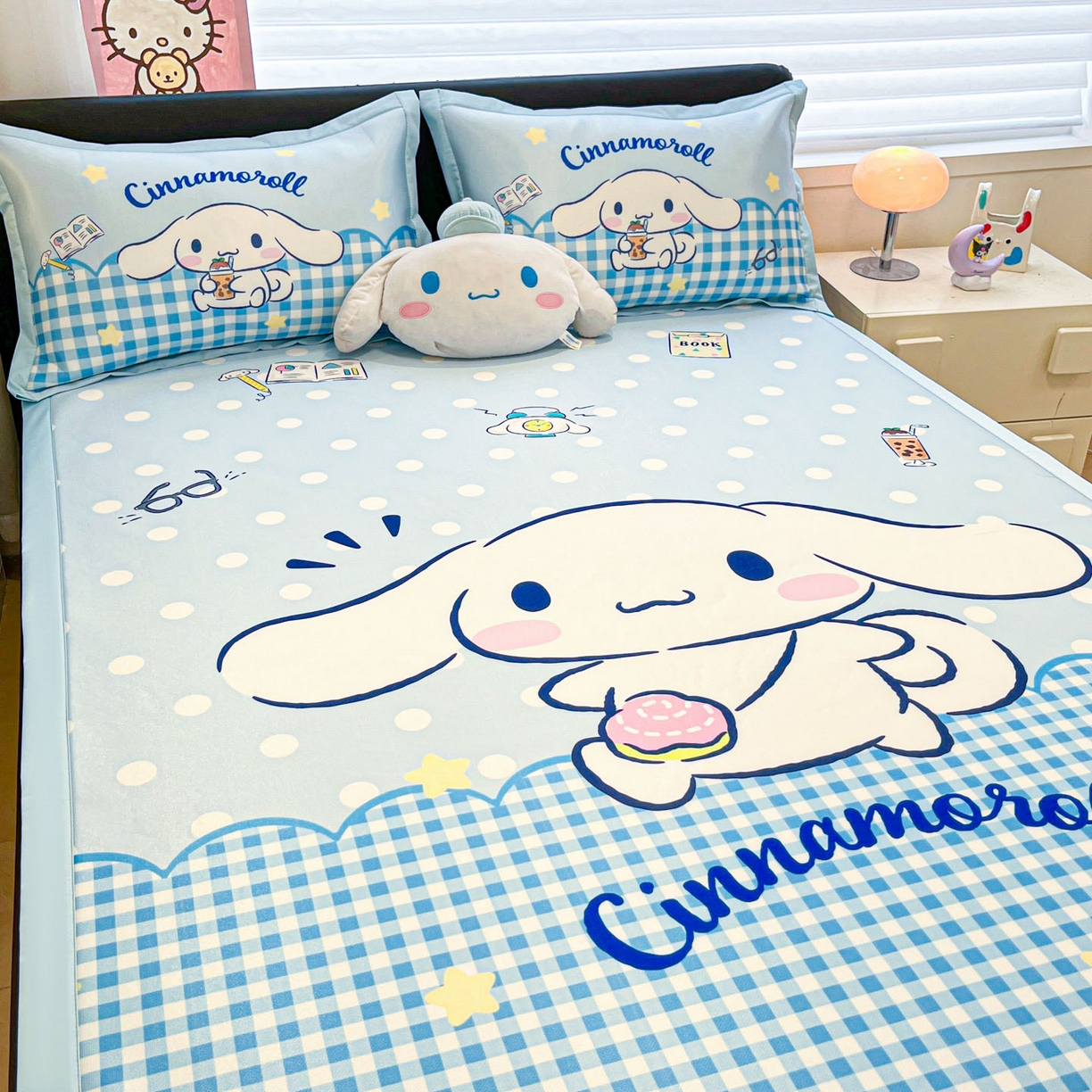 91家纺网 家纺一手货源 找家纺 暮思家居 2026新款正版授权A类大版数码印花三丽鸥1200D冰丝凉席可组合仿锦氨夏被 平铺款-快乐玉桂狗