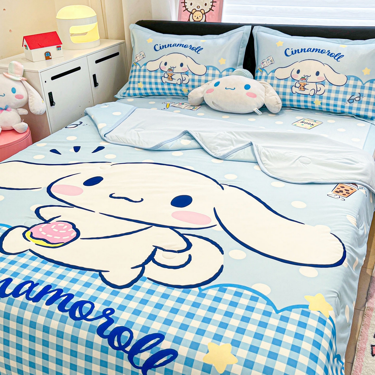 91家纺网 家纺一手货源 找家纺 暮思家居 2026新款正版授权A类大版数码印花三丽鸥1200D冰丝凉席可组合仿锦氨夏被 平铺款-快乐玉桂狗