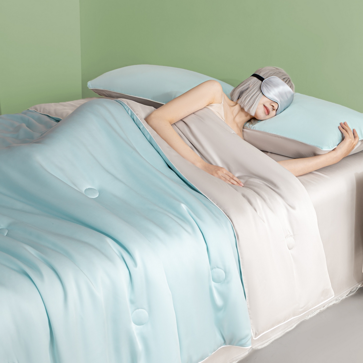 91家纺网 家纺一手货源 找家纺 云棉坊 2026新款水洗冰丝滚边款夏被-双拼系列 双拼-海盐兰+香草灰