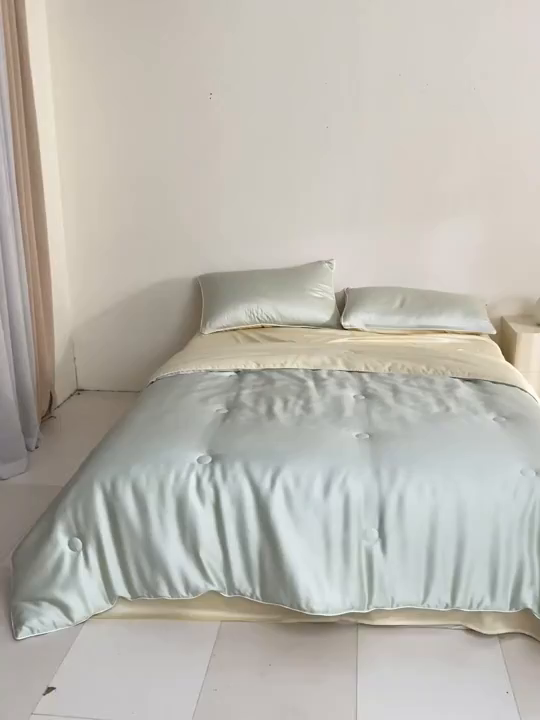 91家纺网 家纺一手货源 找家纺 云棉坊 2026新款水洗冰丝滚边款夏被-双拼系列 双拼-水果清香+奶黄