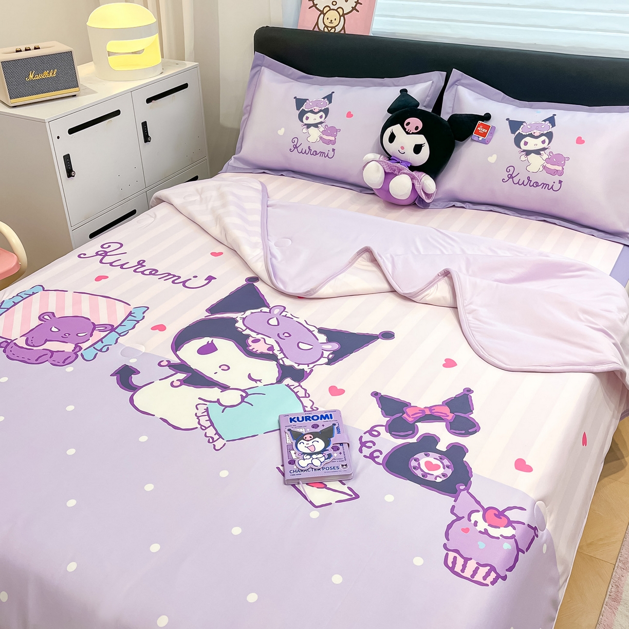 91家纺网 家纺一手货源 找家纺 暮思家居 2026新款正版授权A类大版数码印花三丽鸥1200D冰丝凉席可组合仿锦氨夏被 平铺款-甜蜜库洛米