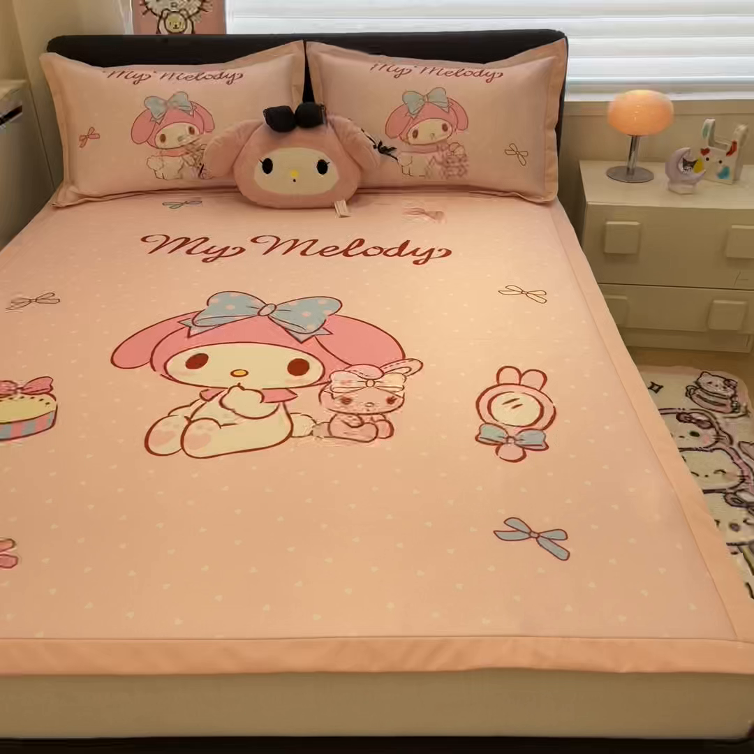 91家纺网 家纺一手货源 找家纺 暮思家居 2026新款正版授权A类大版数码印花三丽鸥1200D冰丝凉席可组合仿锦氨夏被 平铺款-小兔美乐蒂