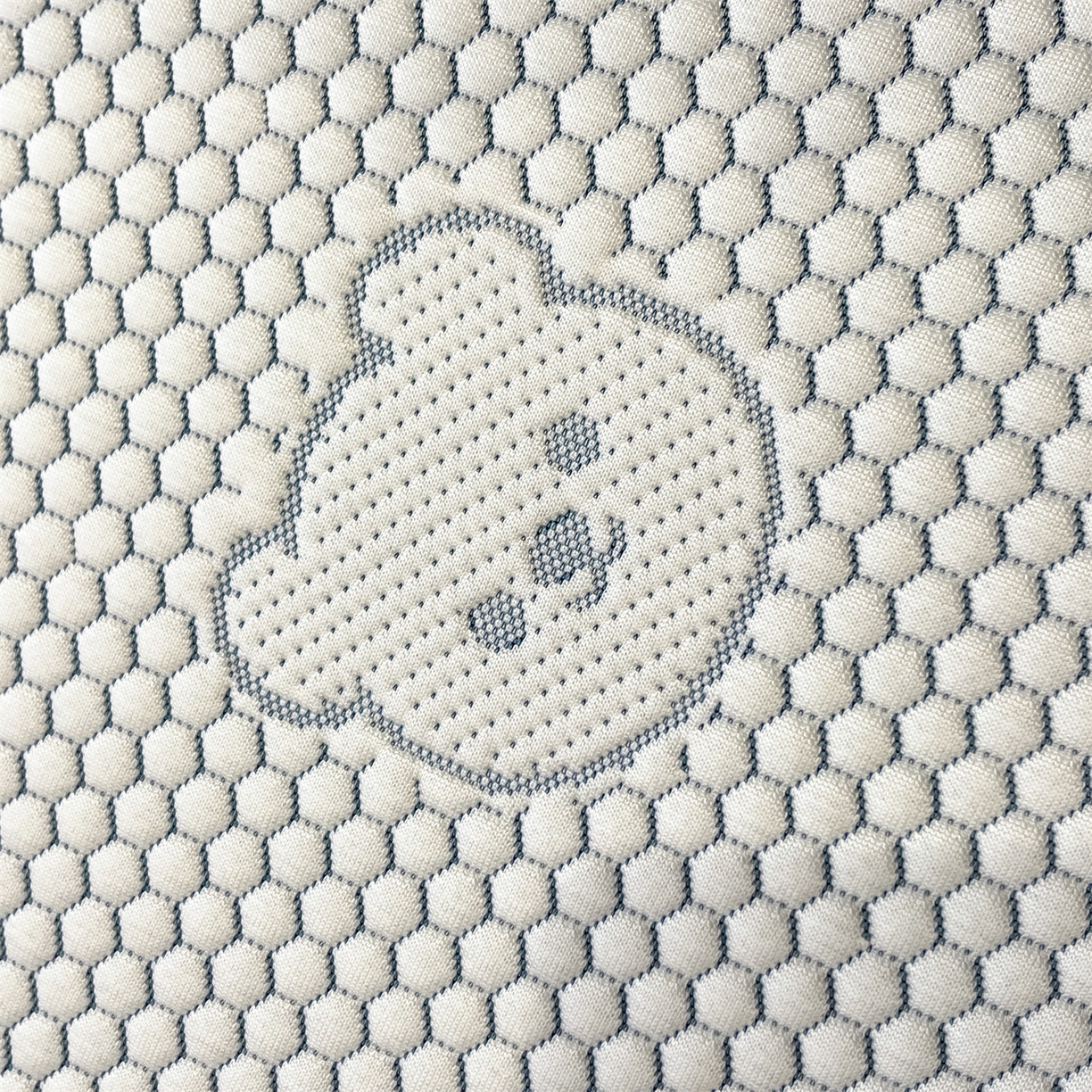 91家纺网 家纺一手货源 找家纺 天之澜家纺 2026新款PE凉豆豆凉席小红书热卖款A类冰豆豆凉席三件套可水洗豆豆凉席-床席款 快乐小熊