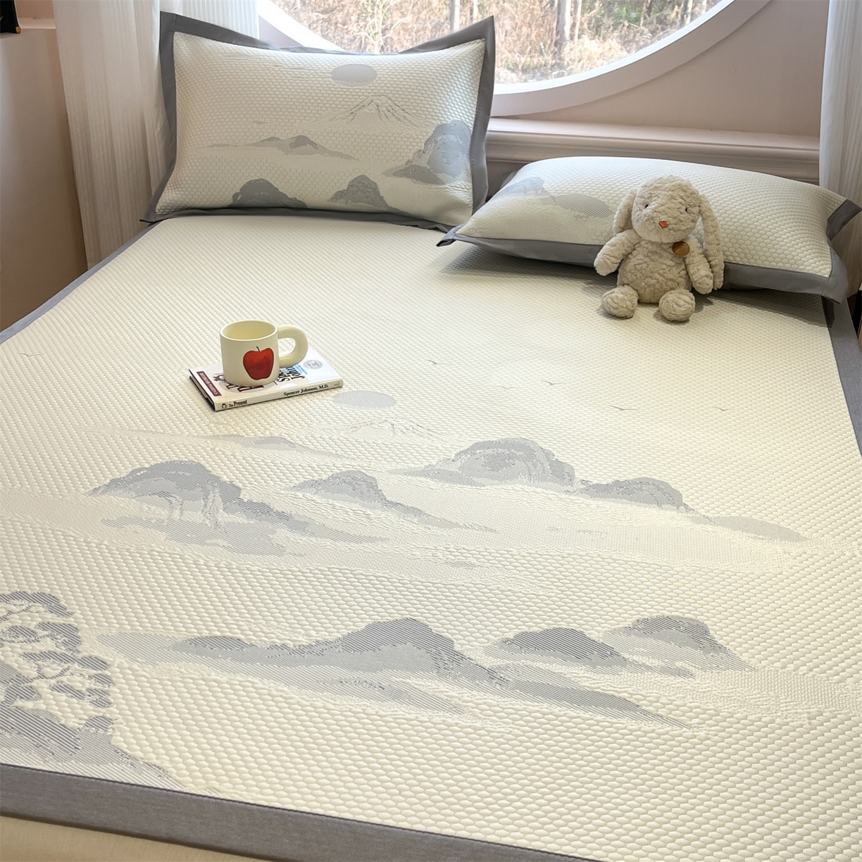 91家纺网 家纺一手货源 找家纺 天之澜家纺 2026新款PE凉豆豆凉席小红书热卖款A类冰豆豆凉席三件套可水洗豆豆凉席-床席款 平步青云