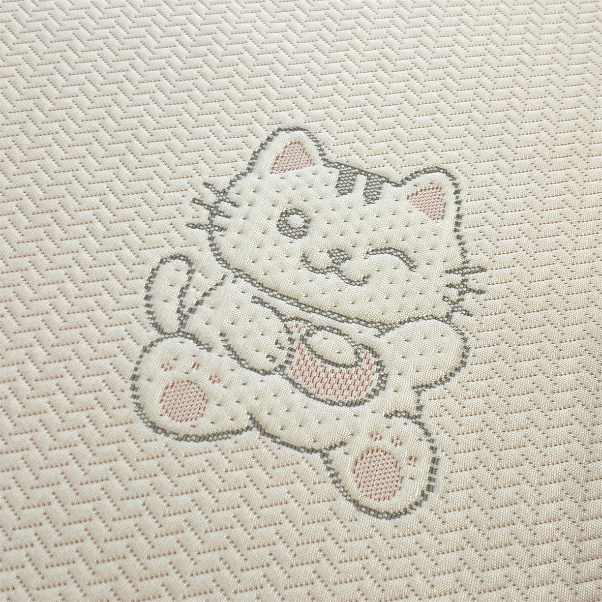 91家纺网 家纺一手货源 找家纺 天之澜家纺 2026新款PE凉豆豆凉席小红书热卖款A类冰豆豆凉席三件套可水洗豆豆凉席-床席款 招财猫