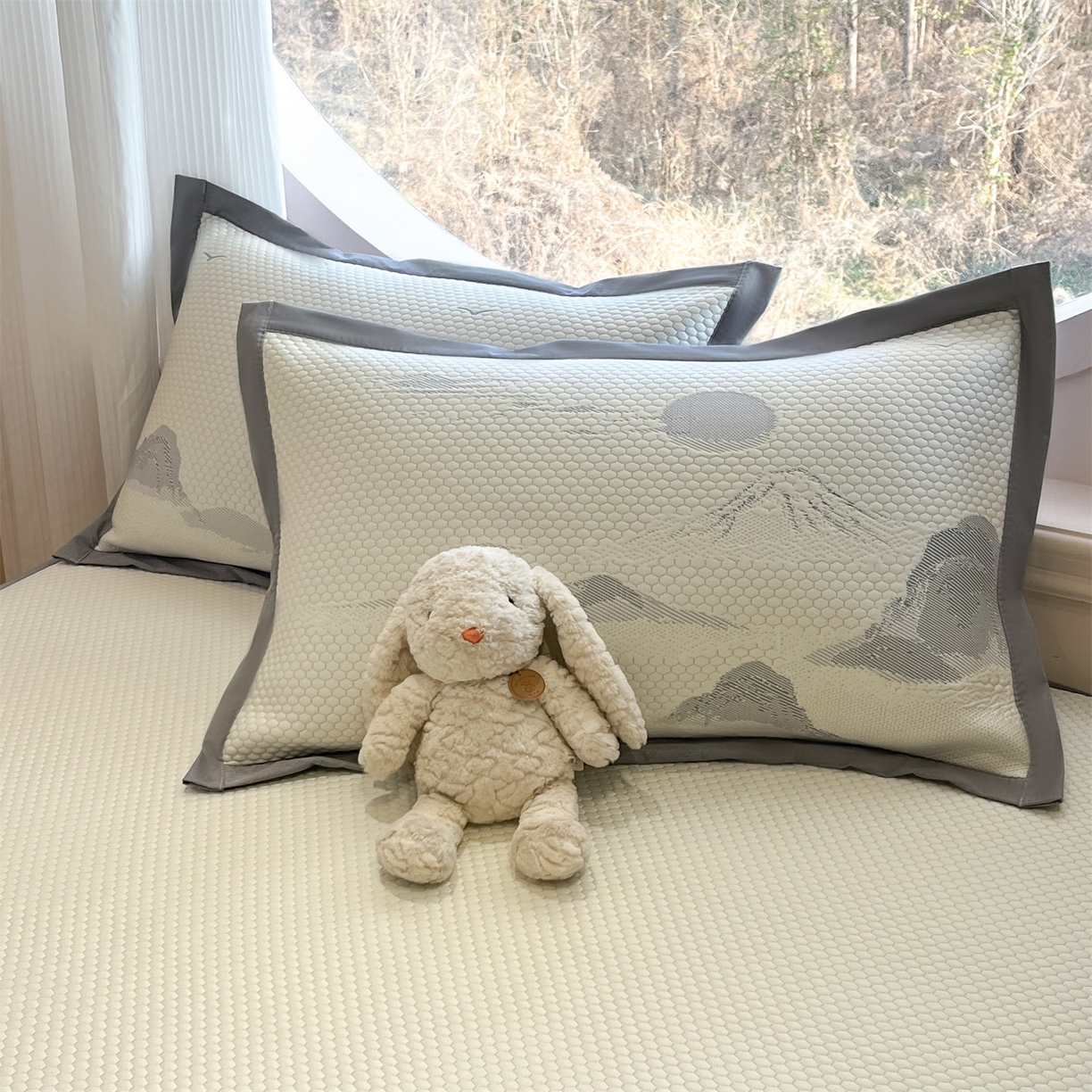 91家纺网 家纺一手货源 找家纺 天之澜家纺 2026新款PE凉豆豆凉席小红书热卖款A类冰豆豆凉席三件套可水洗豆豆凉席-床席款 平步青云