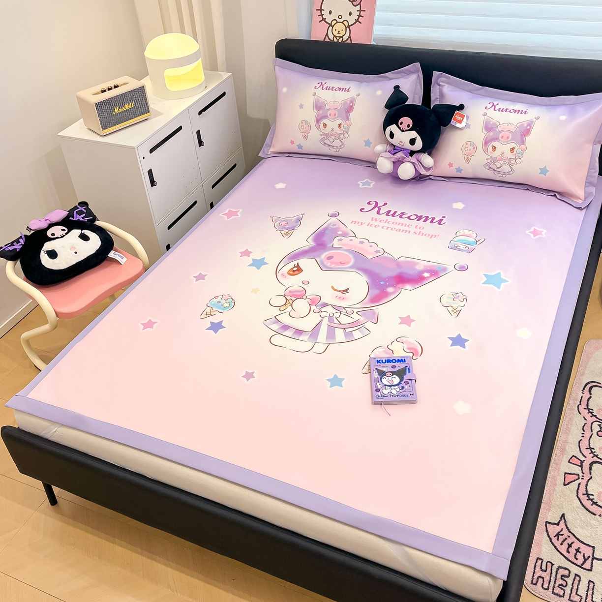 91家纺网 家纺一手货源 找家纺 暮思家居 2026新款正版授权A类大版数码印花三丽鸥1200D冰丝凉席可组合仿锦氨夏被 平铺款-炫彩库洛米