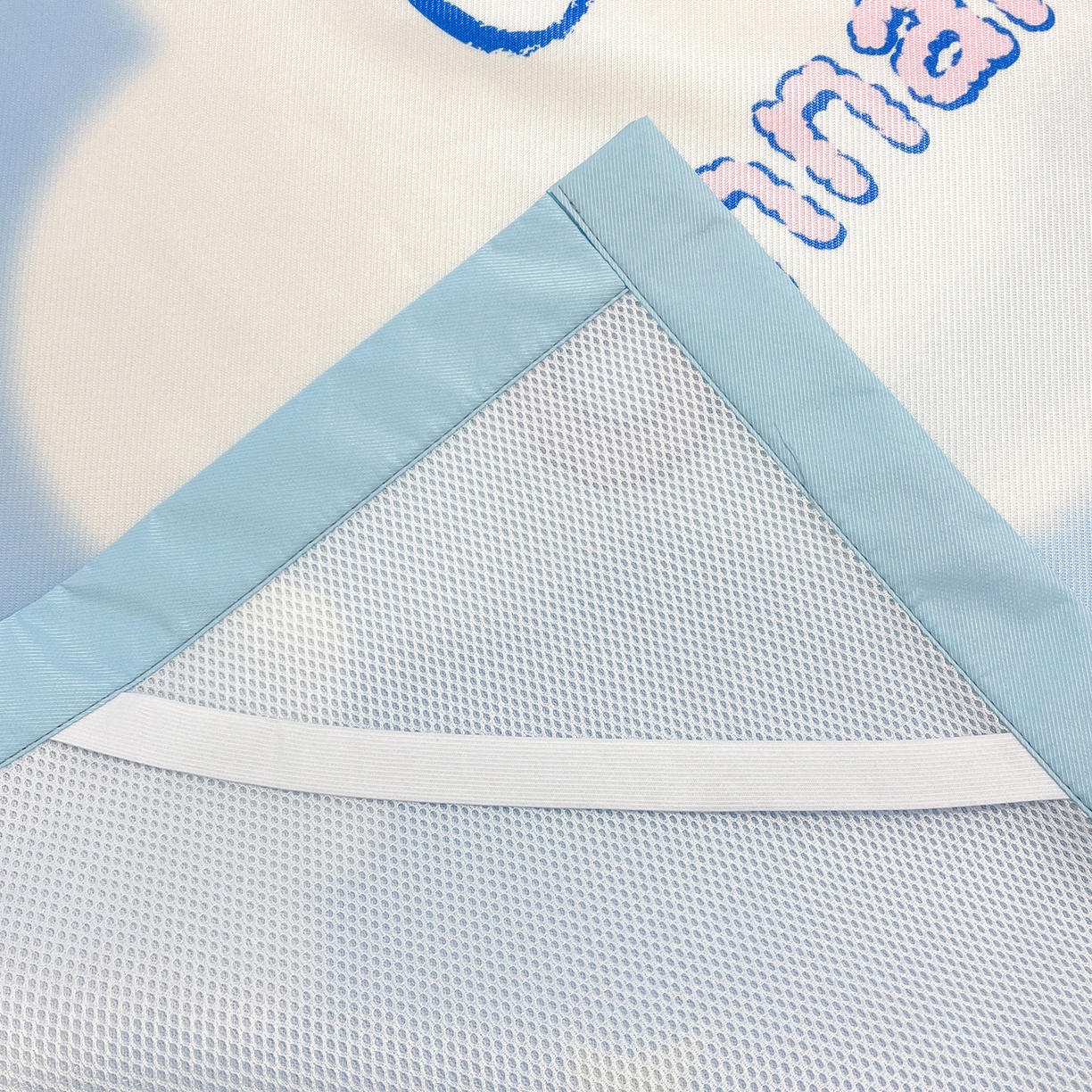 91家纺网 家纺一手货源 找家纺 暮思家居 2026新款正版授权A类大版数码印花三丽鸥1200D冰丝凉席可组合仿锦氨夏被 平铺款-云朵玉桂狗