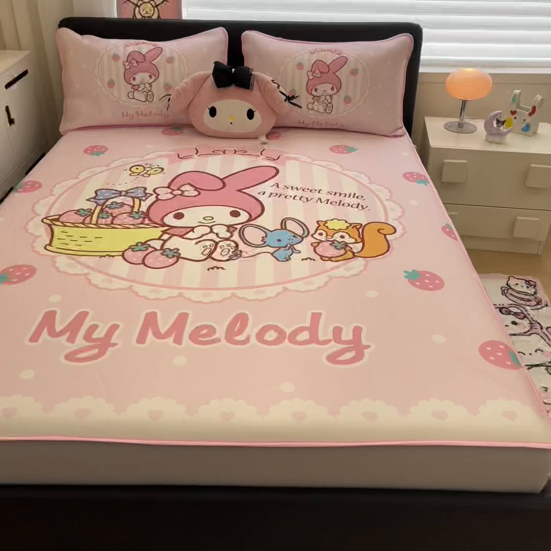 91家纺网 家纺一手货源 找家纺 （总）暮思家居 2026新款正版授权A类大版数码印花三丽鸥1200D冰丝凉席可组合仿锦氨夏被