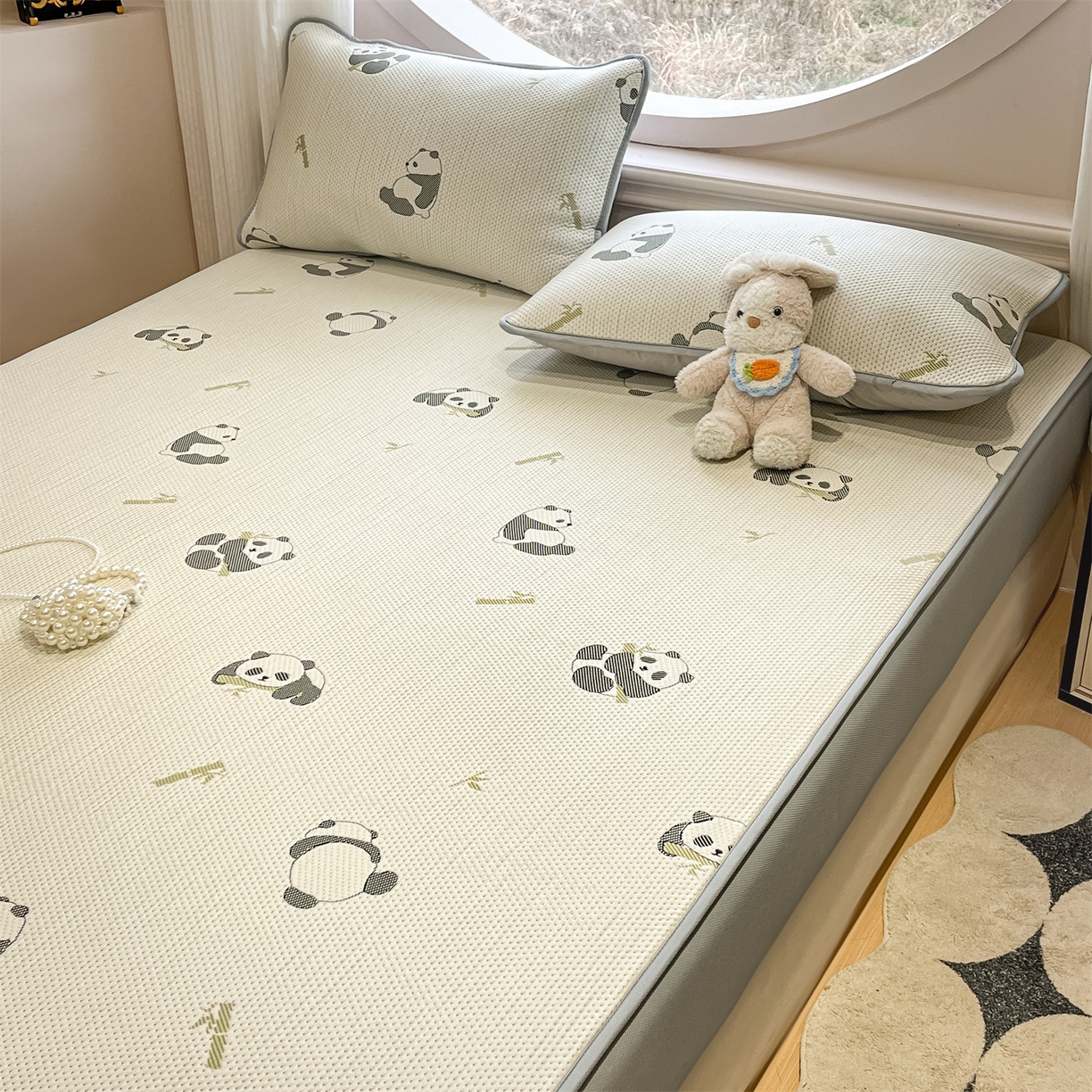 91家纺网 家纺一手货源 找家纺 天之澜家纺 2026新款PE凉豆豆凉席小红书热卖款A类冰豆豆凉席三件套可水洗豆豆凉席-床笠款 国宝