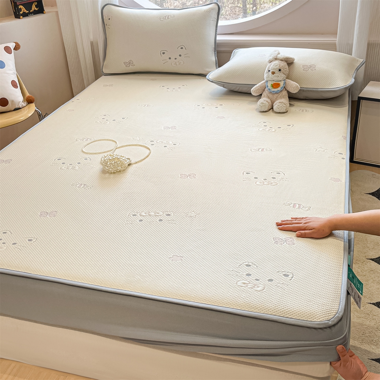 91家纺网 家纺一手货源 找家纺 （总）天之澜家纺 2026新款PE凉豆豆凉席小红书热卖款A类冰豆豆凉席三件套可水洗豆豆凉席-床笠款