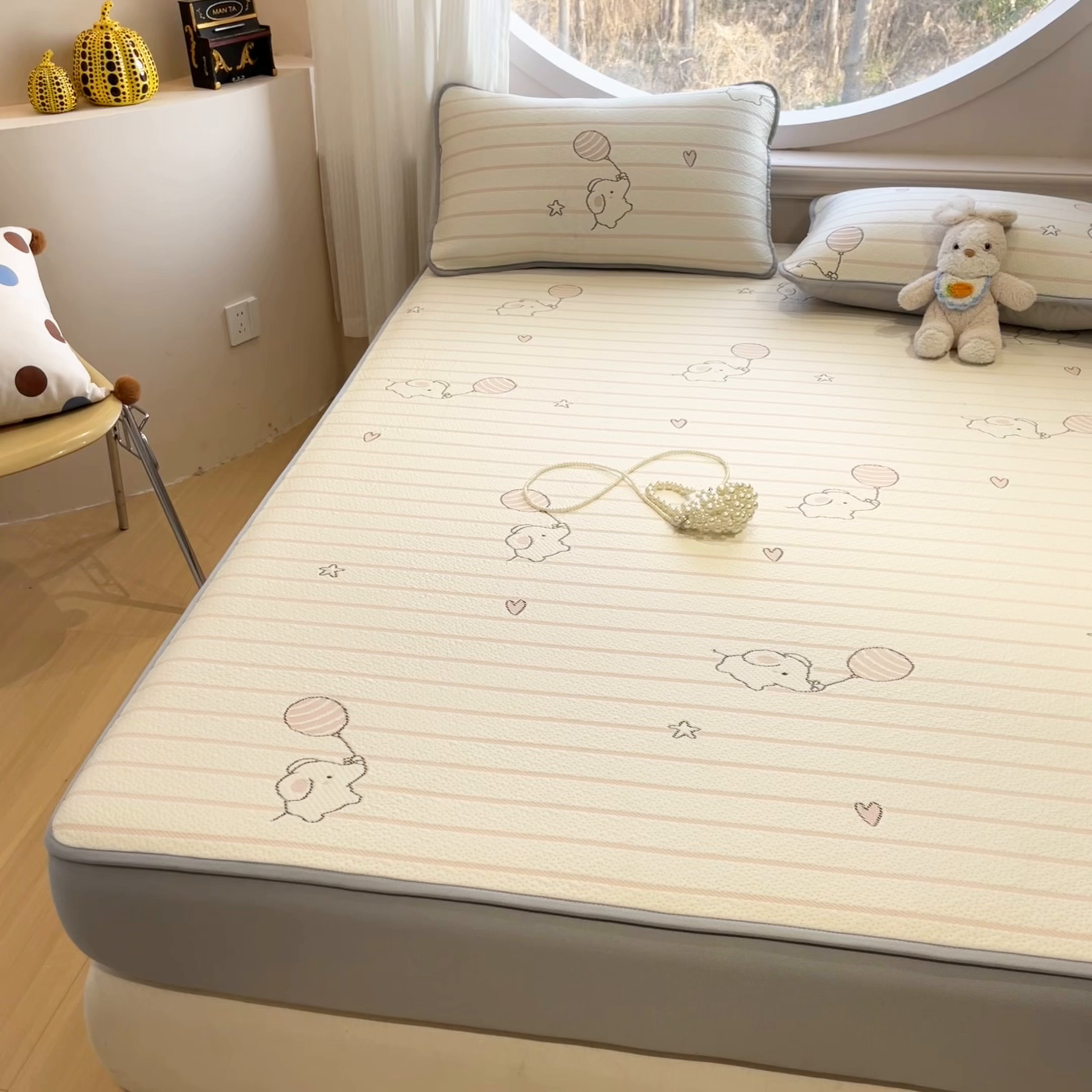 91家纺网 家纺一手货源 找家纺 天之澜家纺 2026新款PE凉豆豆凉席小红书热卖款A类冰豆豆凉席三件套可水洗豆豆凉席-床笠款 象小萌